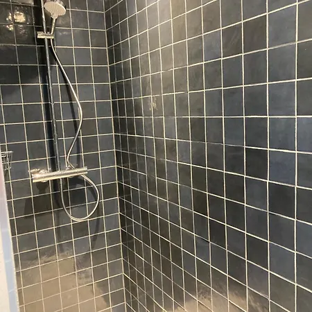 Maison De A A 800 M De La *